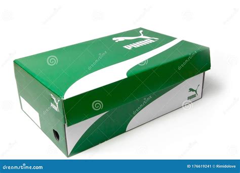 puma green shoe box.